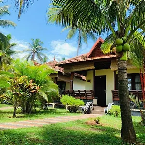 Maadathil & Hotel