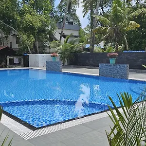 Leisure Valley Varkala